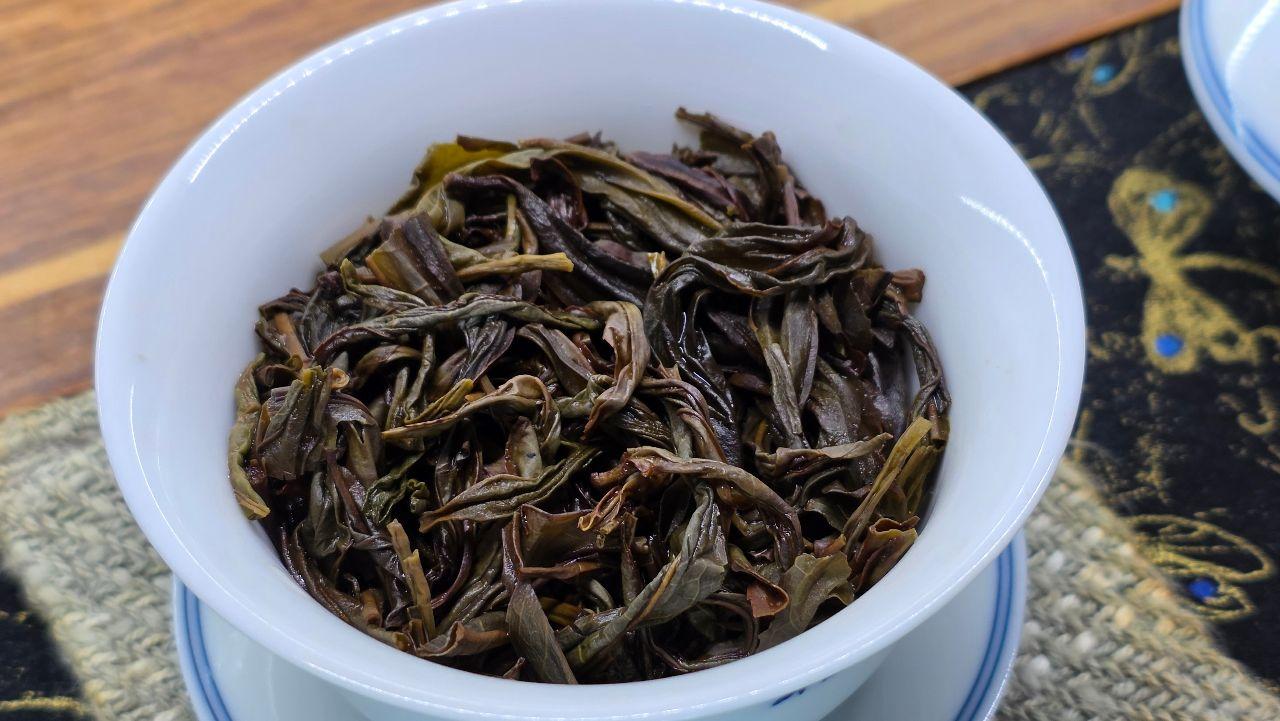 Lao Cong Mi Lan Xiang (Honey Orchid) Phoenix Dan Cong Oolong Tea